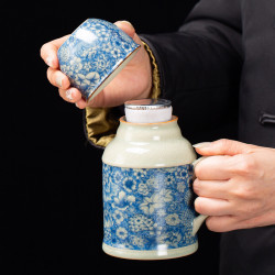 汝窰創意小暖壺馬克杯帶蓋陶瓷燜茶杯中式保溫杯辦公杯帶手柄水杯