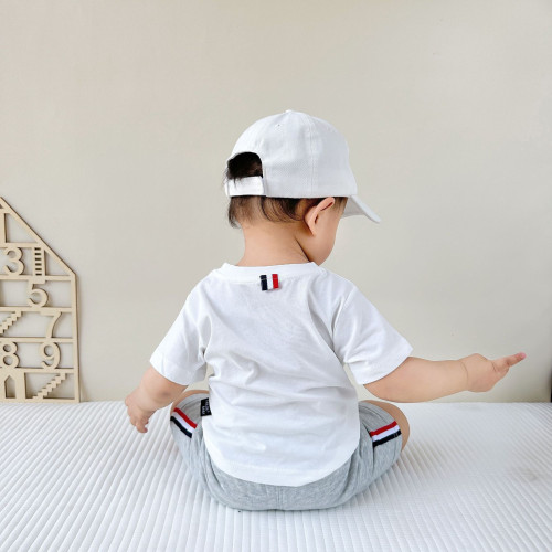 2025夏季新款男女寶寶外出短袖短褲套裝新生嬰幼兒T家潮兒童套裝