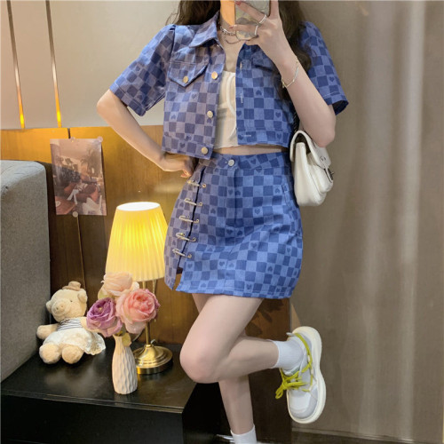 小香風套裝女夏裝2025新款甜辣設計感愛心格子短款短袖外套兩件套
