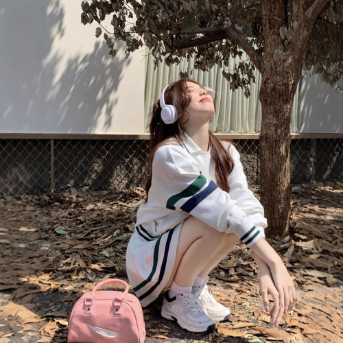 條紋運動polo領衛衣女早秋美式復古長袖外套白色辣妹寬松短款上衣