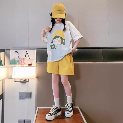 2025夏季新款女童套裝夏裝中大童休閒洋氣卡通印花短袖短褲兩件套