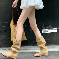 妍順~葡萄媽時髦辣妹風露趾人字靴內增高西部顯瘦中筒堆堆靴