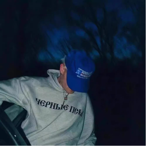 YEEZY侃爺美式高街YZY聯名GOSHA俄文Black Dog黑狗情侶款連帽衛衣