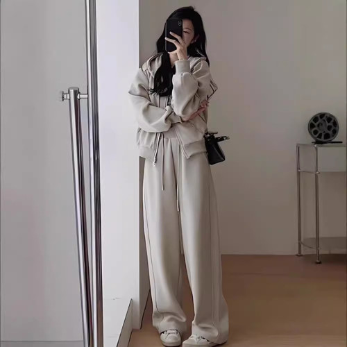秋冬休閒衛衣運動衣服女套裝時尚顯瘦減齡濶腿褲連帽跑步兩件套潮