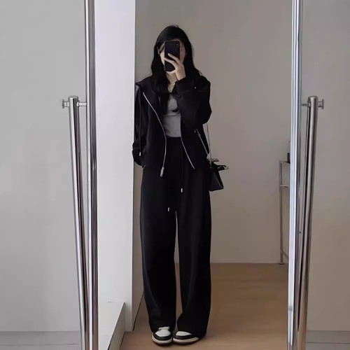秋冬休閒衛衣運動衣服女套裝時尚顯瘦減齡濶腿褲連帽跑步兩件套潮