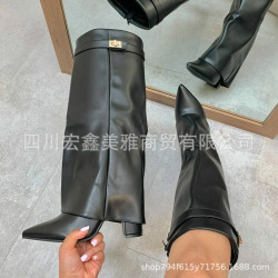 女鞋新款尖頭大筒圍直筒金屬釦中長筒靴子大碼粗跟褲管靴女靴