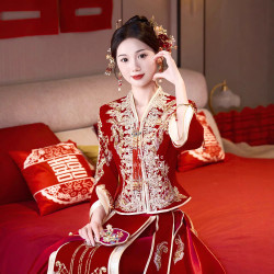 小個子絲絨V領秀禾服新娘 2024新款低領結婚禮服敬酒服中式嫁衣