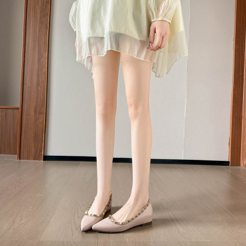 威威女郎 8916-2尖頭鉚釘單鞋女內增高氣質一腳蹬淺口通勤平底鞋