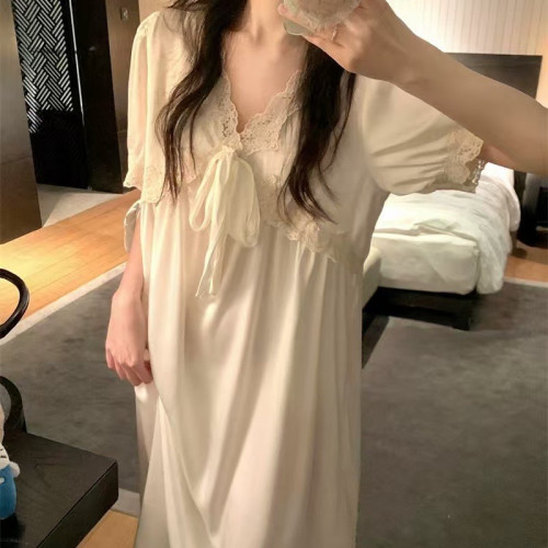 宮廷夏季新款甜美公主風冰絲睡裙女法式性感V領花邊蝴蝶結家居服