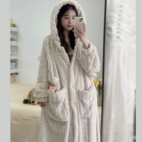 可愛小倉鼠睡衣女秋冬季珊瑚絨加厚長款法蘭絨學生連帽冬季睡袍女