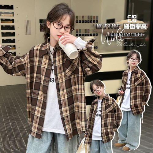 女童格子襯衫春秋款2025新款兒童洋氣休閒襯衣女孩時髦薄外套春裝
