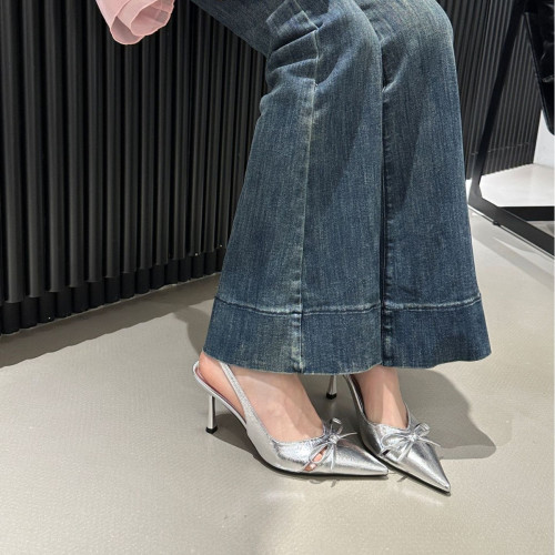 尖頭蝴蝶結包頭涼鞋女2025夏季新款後絆帶法式細跟中跟鞋高跟單鞋