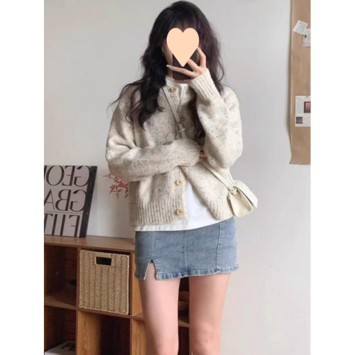 秋冬新款圓領花點羊毛開衫寬松顯瘦設計感小香風短款毛衣女外套潮