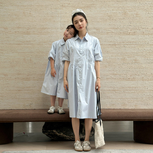 不一樣的全家親子裝今年流行的新款高級感短袖襯衫母女裝連衣裙潮