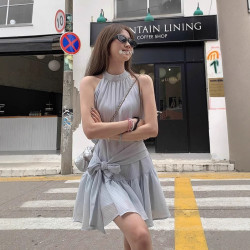 法式掛脖無袖藍色連衣裙女裝夏季設計感蝴蝶結綁帶A字裙黑色短裙