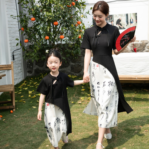 新中式親子裝2025新款母女旗袍連衣裙一家四口唐裝漢服兒童表演服
