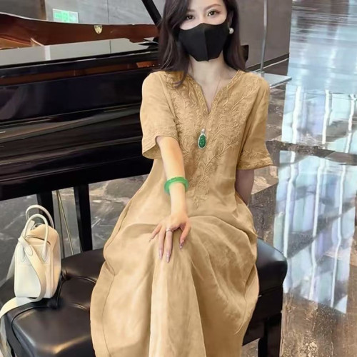 夏季新款寬松顯瘦氣質長裙子新中式國風重工刺綉領連衣裙女