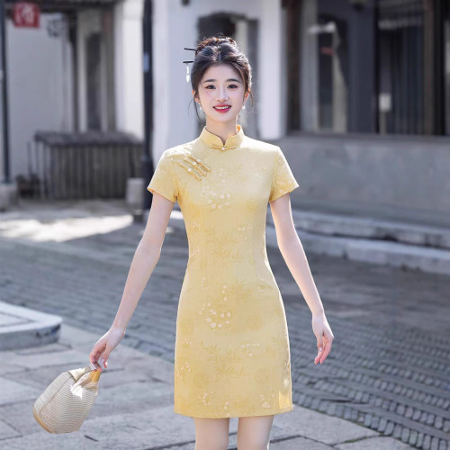 黃色旗袍2025夏季新款改良年輕少女小個子中式連衣裙顯瘦日常氣質