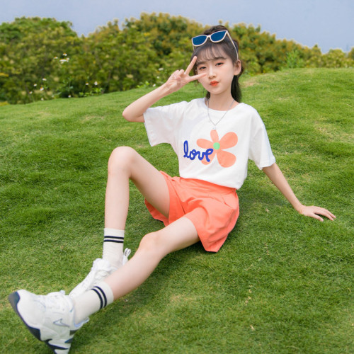 女童夏裝套裝2025新款洋氣兒童短袖短褲網紅爆款中大童時髦兩件套