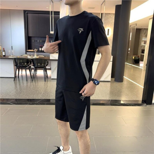 男士休閒運動套裝時尚冰絲短袖短褲兩件套透氣