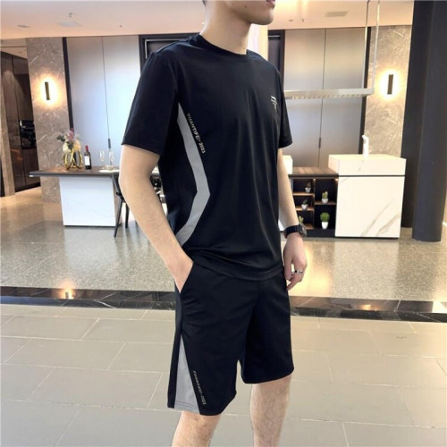 男士休閒運動套裝時尚冰絲短袖短褲兩件套透氣