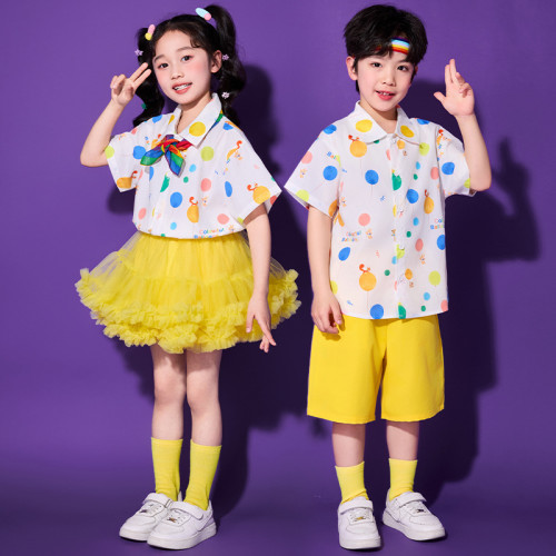 六一兒童啦啦隊演出服小學生班服套裝幼兒園港風襯衫彩色氣球服裝