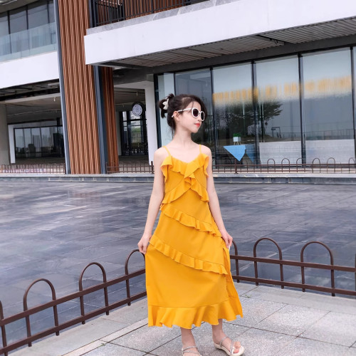 2025親子裝母女裝夏裝新款荷葉吊帶連衣裙女夏新款氣質開叉度假裙
