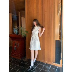 法式撞色刺綉無袖襯衫連衣裙女夏季新款收腰顯瘦a字短裙
