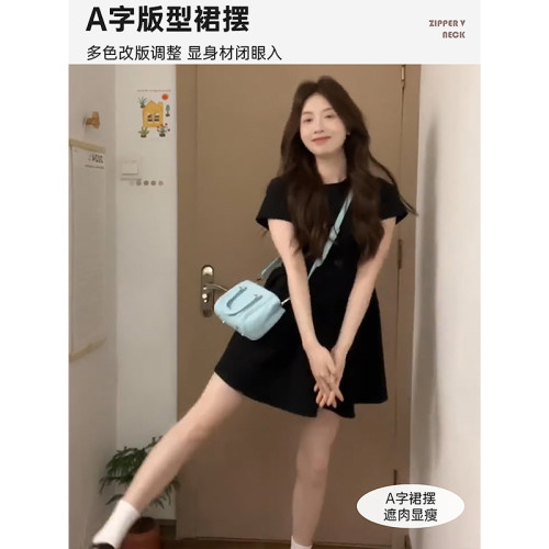 黑色魚骨連衣裙女夏新款收腰赫本風小黑裙修身短款小個子a字裙子