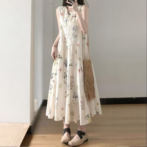 親子裝一家三口高級感夏季2025新款母女款連衣裙海邊度假花襯衫潮