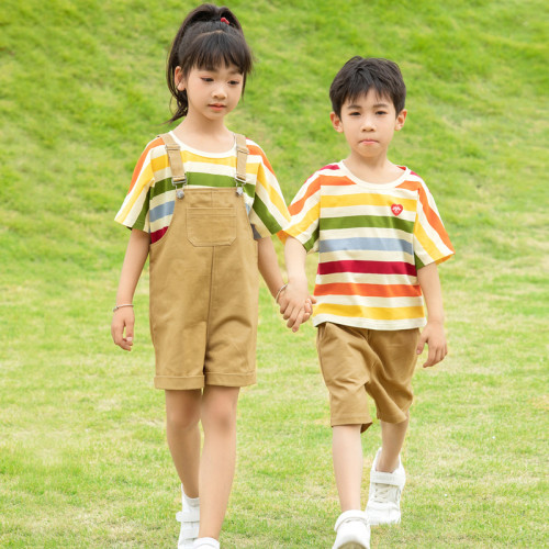 一家三四口網紅親子裝2025夏季條紋兒童短袖上衣韓版母女背帶褲潮