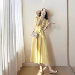 法式溫柔風黃色圓領連衣裙子女夏季2025新款初戀垂感過膝a字長裙