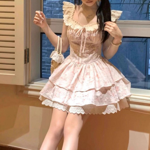 夏季新款小飛袖法式碎花連衣裙女甜美收腰顯瘦公主蓬蓬a字短裙子
