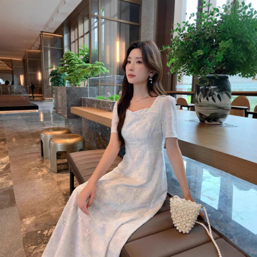 女裝微胖夏季新款胖mm高級感清新優雅氣質提花收腰連衣
