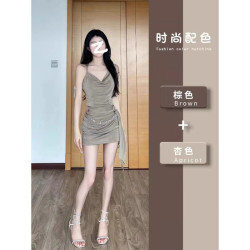 純欲小個子掛脖蕩領吊帶連衣裙露背褶皺收腰顯瘦鏈條氣質包臀短裙