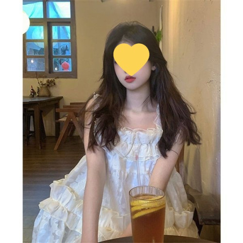 純欲風花邊吊帶連衣裙女夏季設計感公主蓬蓬裙甜美小個子顯瘦短裙