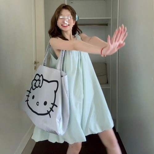 小個子氣質領吊帶連衣裙女夏季新款法式時尚花苞裙甜辣妹短裙子