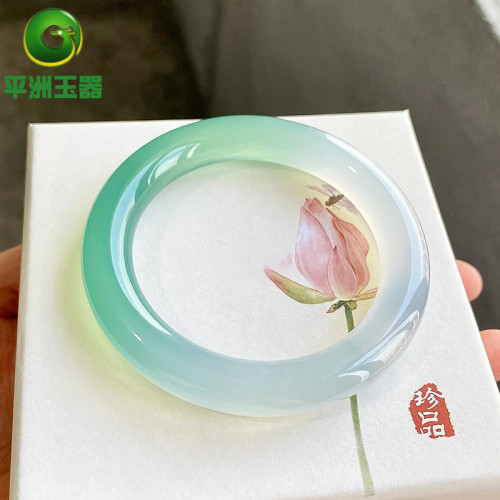 翡翠玉手鐲女款緬甸天然高冰種飄綠翡翠手鐲半山半水白底青鐲