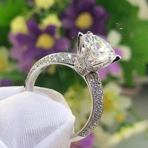18k白金正品莫桑石戒指D色女1克拉倣真鑽戒婚戒經典六爪鉑金