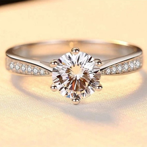 莫桑鑽戒指周家PT950鉑金一克拉戒指女白金結婚求婚對戒珠寶時尚