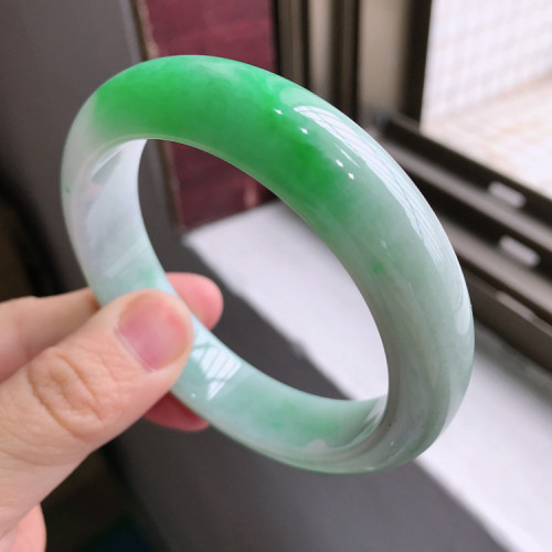 天然A貨緬甸冰糯種底飄正陽綠色翡翠手鐲子女平安鐲高端收藏級別