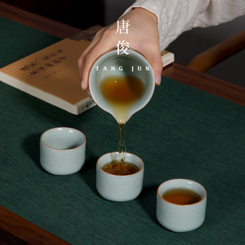 唐俊 汝窰小號茶杯50ml乾坤客人杯