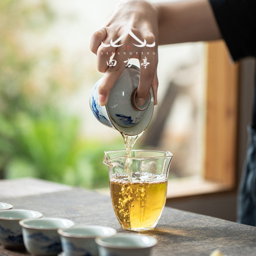 青花瓷手繪功夫茶具家用客廳輕奢高檔整套禮盒裝中式蓋碗茶杯泡茶
