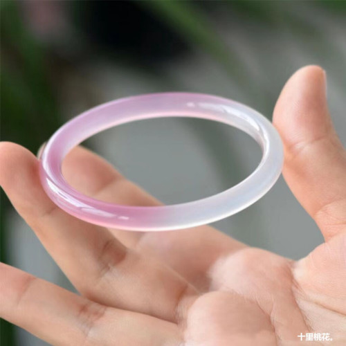 冰種漸變粉玉髓手鐲鬱金香瑪瑙細圓條鐲子叮噹鐲女款玉石手環禮品