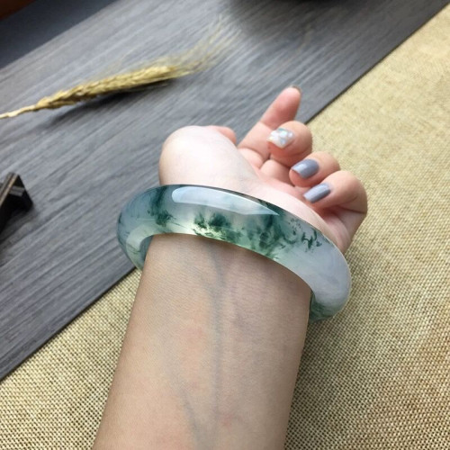 天然緬甸老坑翡翠手鐲冰種飄花貴妃天山翠手鐲綠色寬條玉鐲子送禮