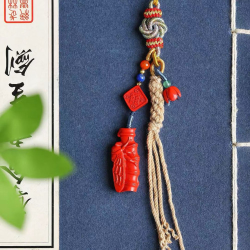 天然原礦硃砂精品紅砂「一鳴驚人」手機掛  包掛含量高達95%以上