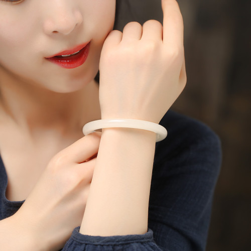 新款和田玉羊脂玉級白玉復古圓條手鐲少女細條鐲子女生民族風情侶