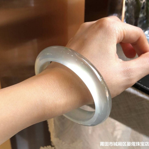 高冰玻璃種白月光翡翠手鐲女款緬甸天然飄花陽綠圓條正圈玉石鐲子