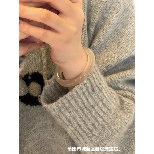 高冰瑪瑙手鐲少女款天然白冰玉髓鐲子馬料冰種白月光荔枝凍香檳色