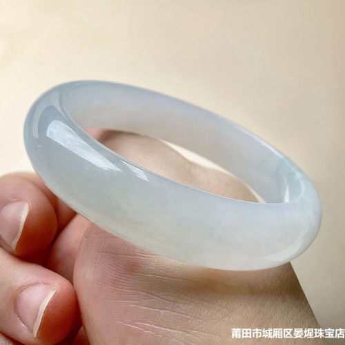 緬甸天然翡翠白月光手鐲老坑白冰手鐲女冰種純色貴妃翡翠玉手鐲子